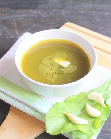 Palak Soup or spinach soup