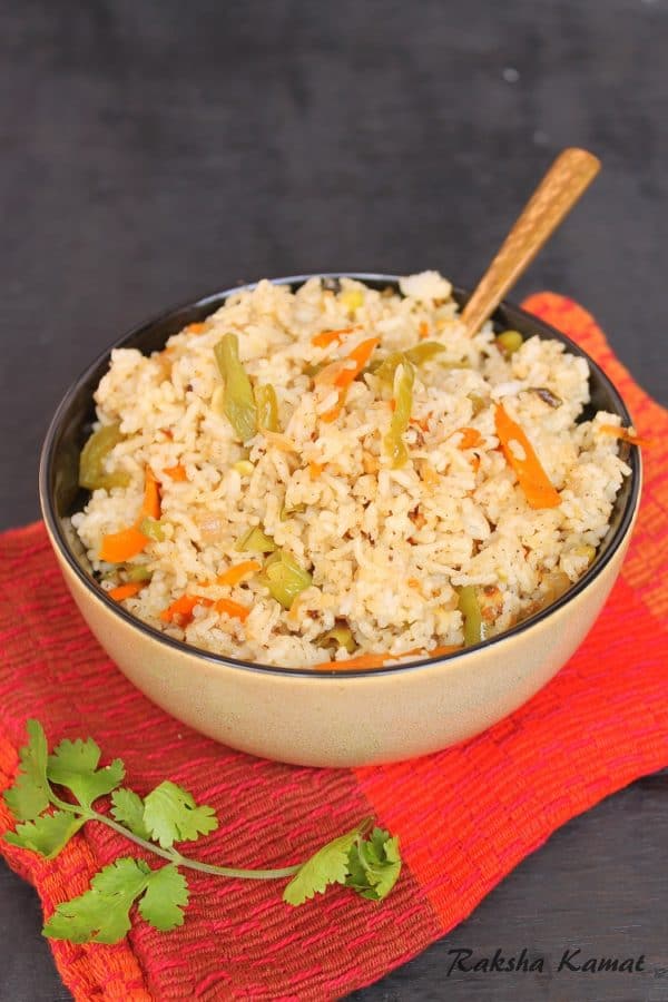 Veg Fried Rice - Raksha's Kitchen