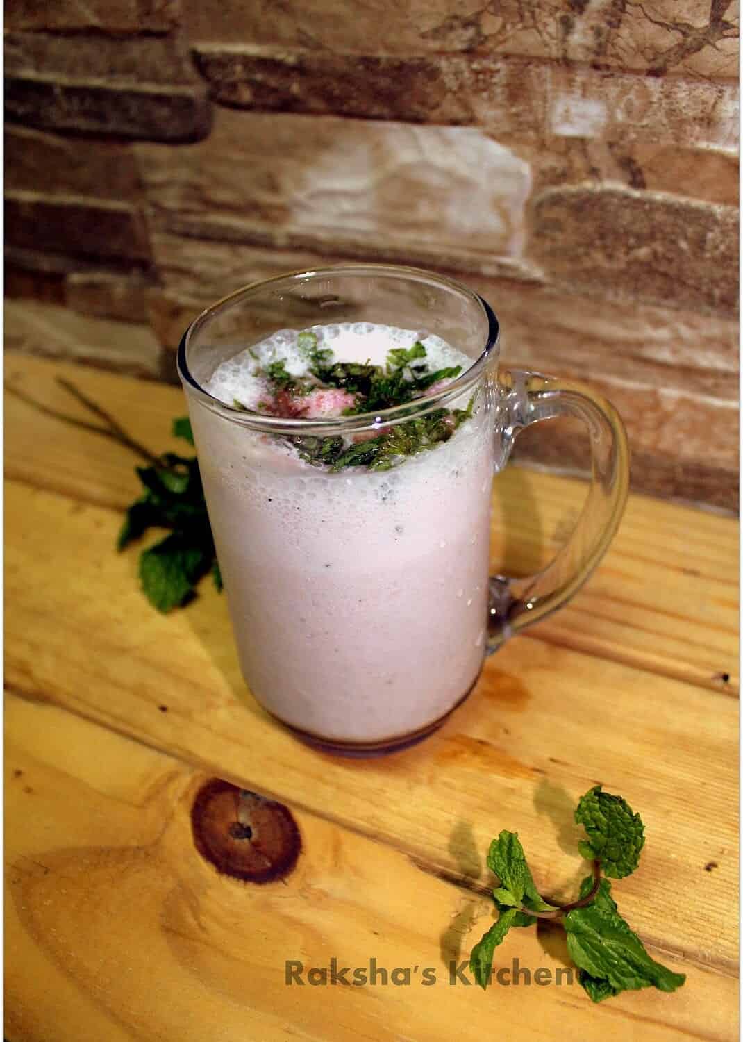 Mint-Masala Lassi