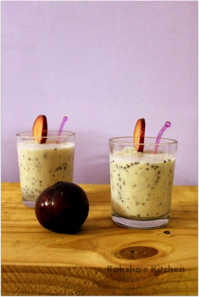 plum banana smoothie with chia seeds