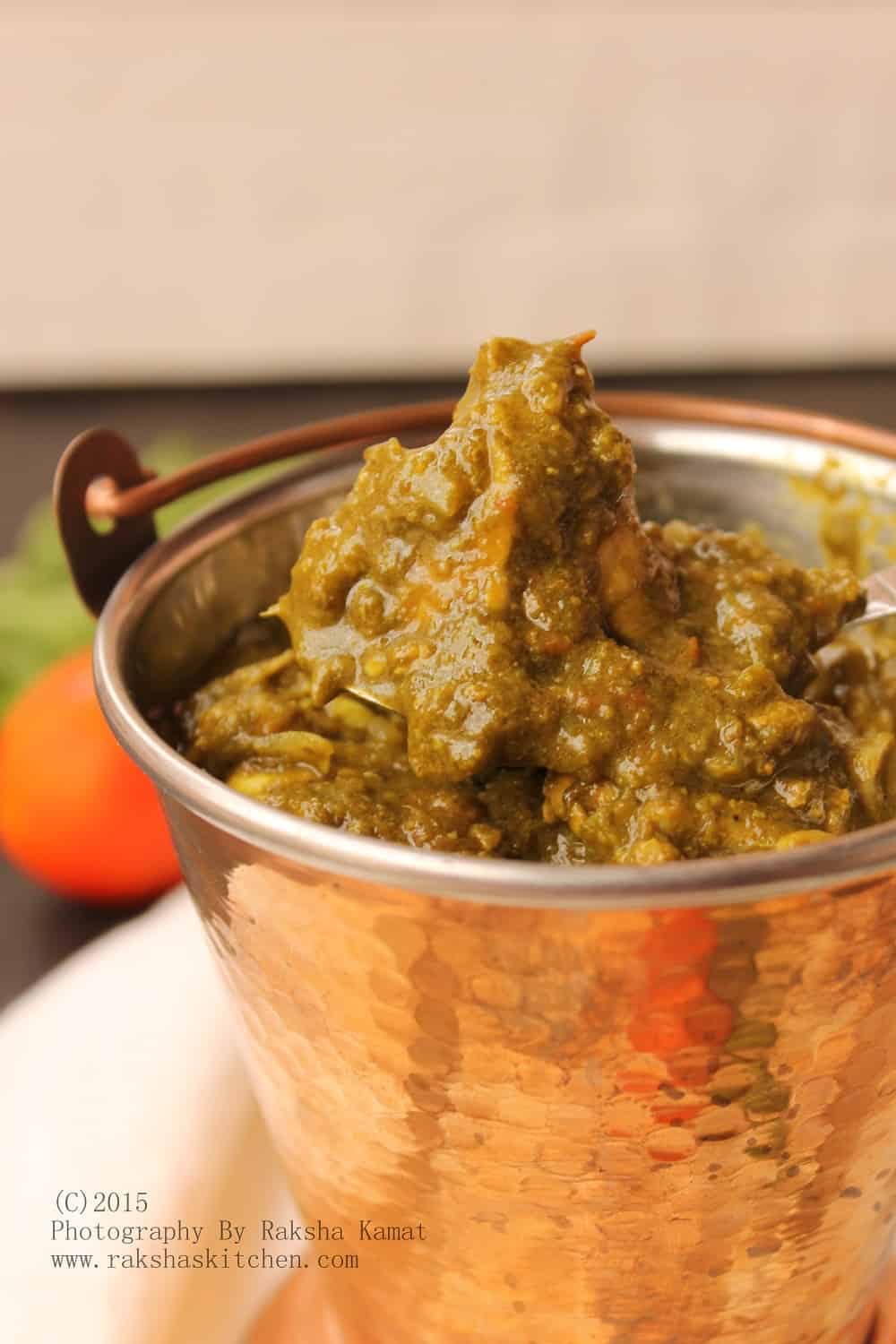 Chicken Saagwala | Palak Chicken - Raksha's Kitchen