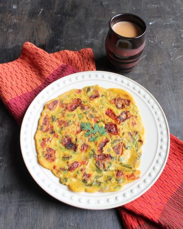 Wheat flour bhakri with vegetables