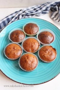 Eggless whole wheat banana muffins