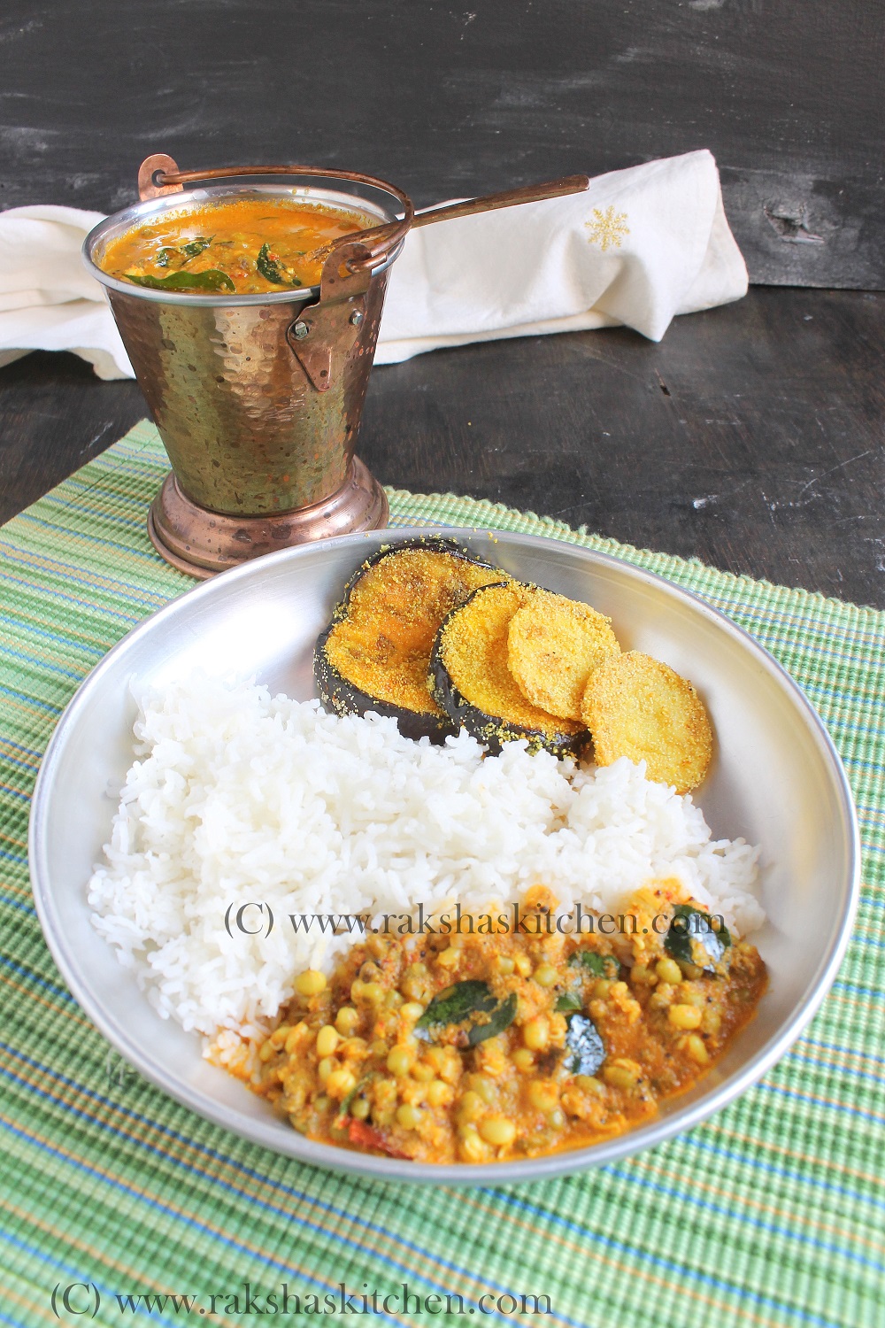 Mooga Gathi | Goan Style Sprouted Green Gram In Coconut Gravy - Raksha ...