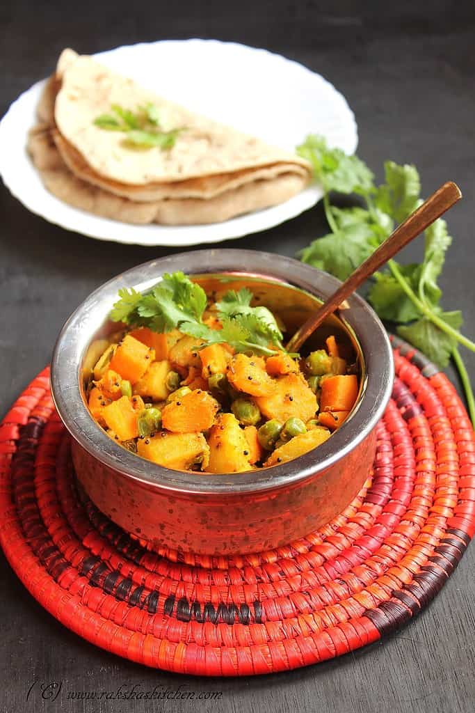 Aloo,Gajar And Matar Ki Subzi