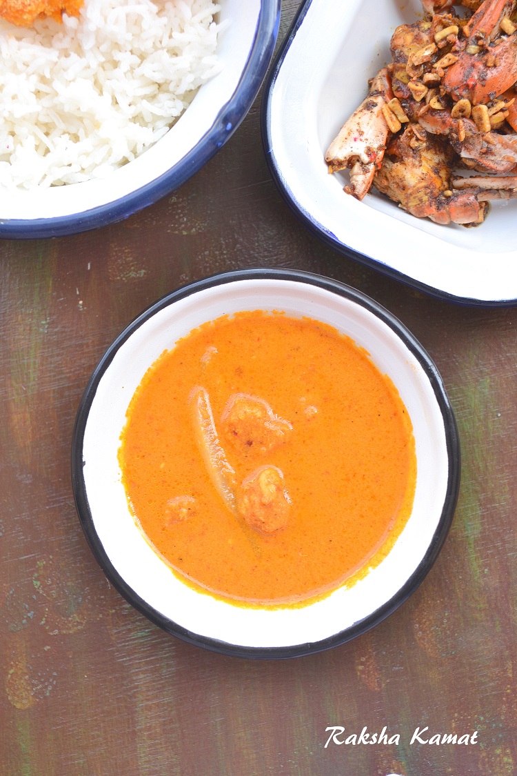 Goan Prawns Curry With Radish - Raksha's Kitchen