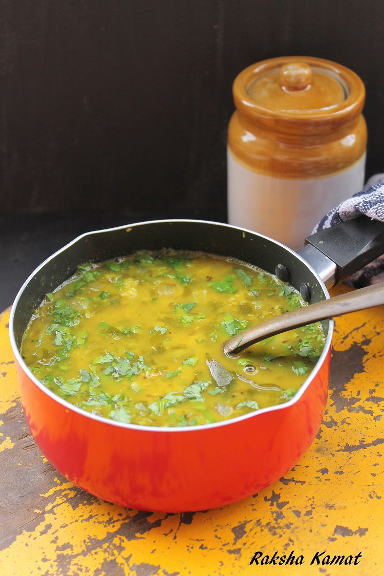 Dal Palak, Spinach dal, dal palak dry, dal made with spinach,dal curry