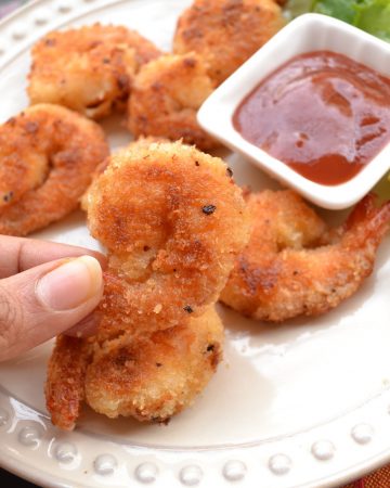 crispy coconut fried shrimps