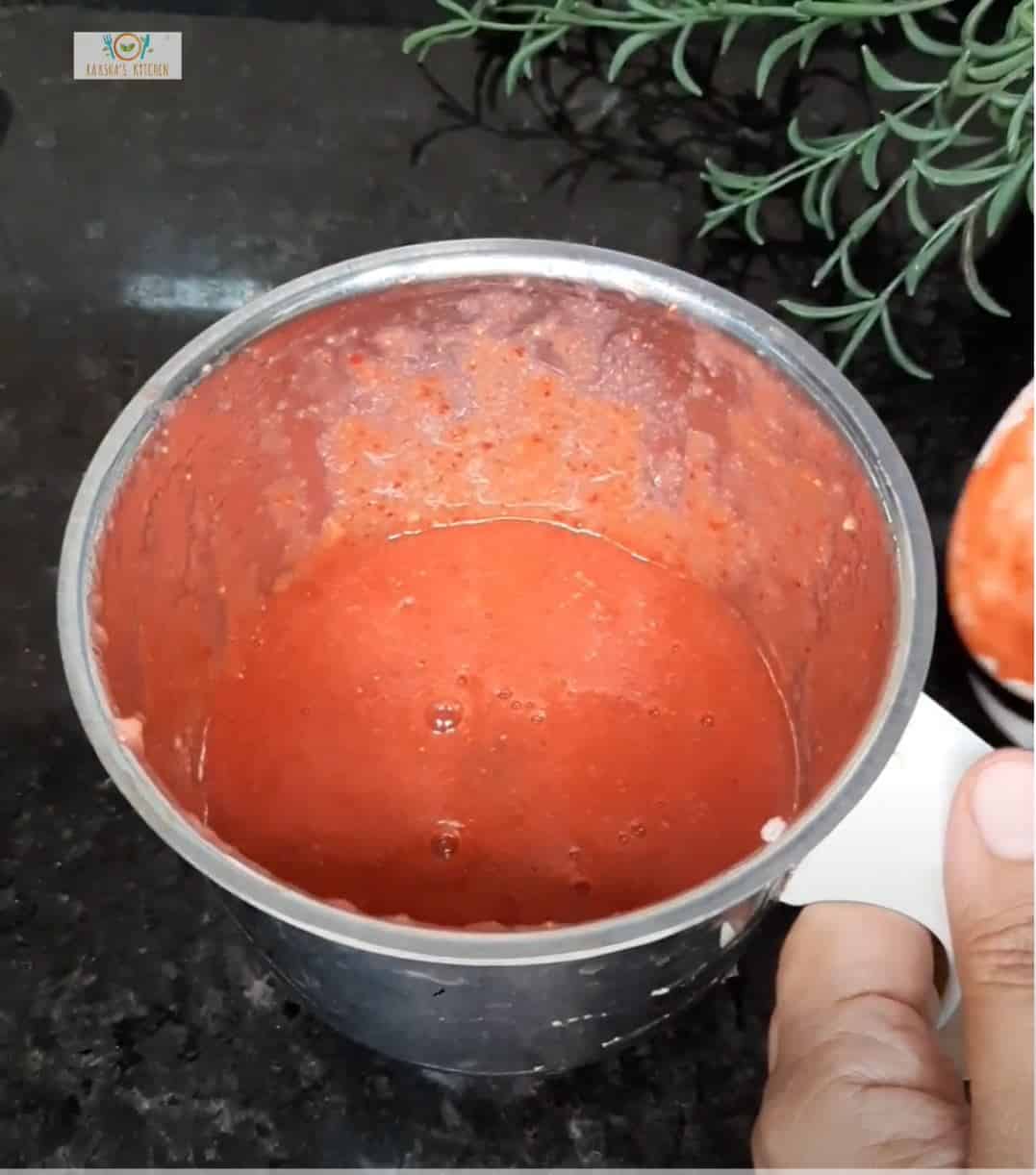 make strawberry puree