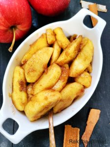 warm cinnamon apples