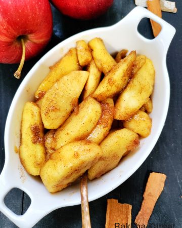 warm cinnamon apples